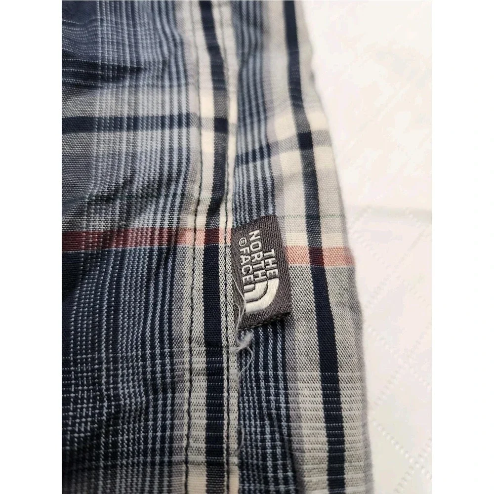 North Face Shirt Mens Large Blue‎ Red Plaid Short Sleeve Button Up Outdoor